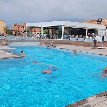 Grand T2 Et Jardin Proche Plages